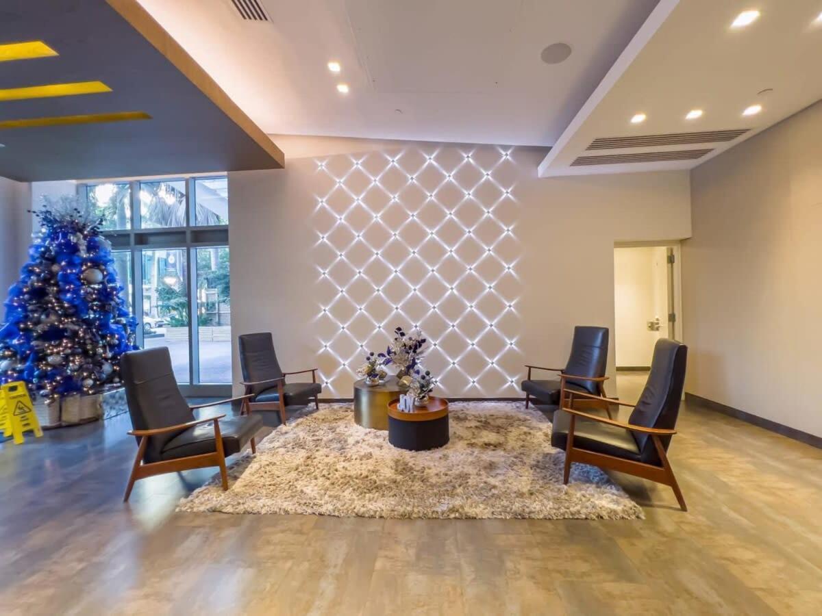 Palm Place Heart Of Miami With Parking Pool And Gym Esterno foto